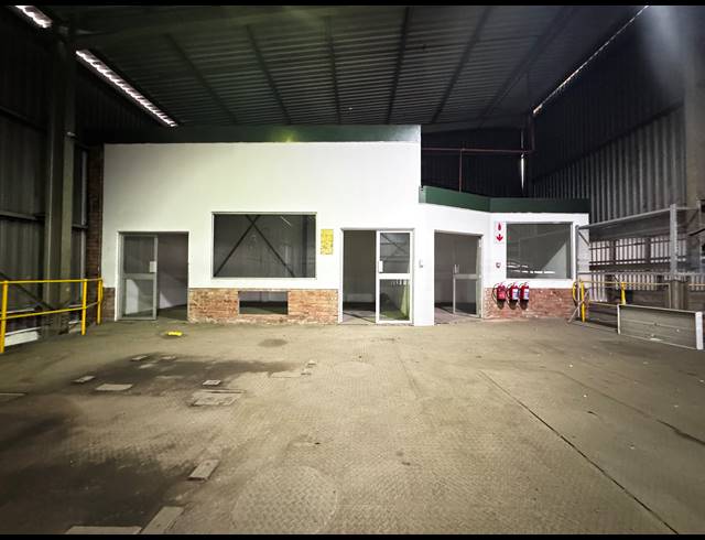 7,500M² WAREHOUSE TO LET IN MPUMALANGA